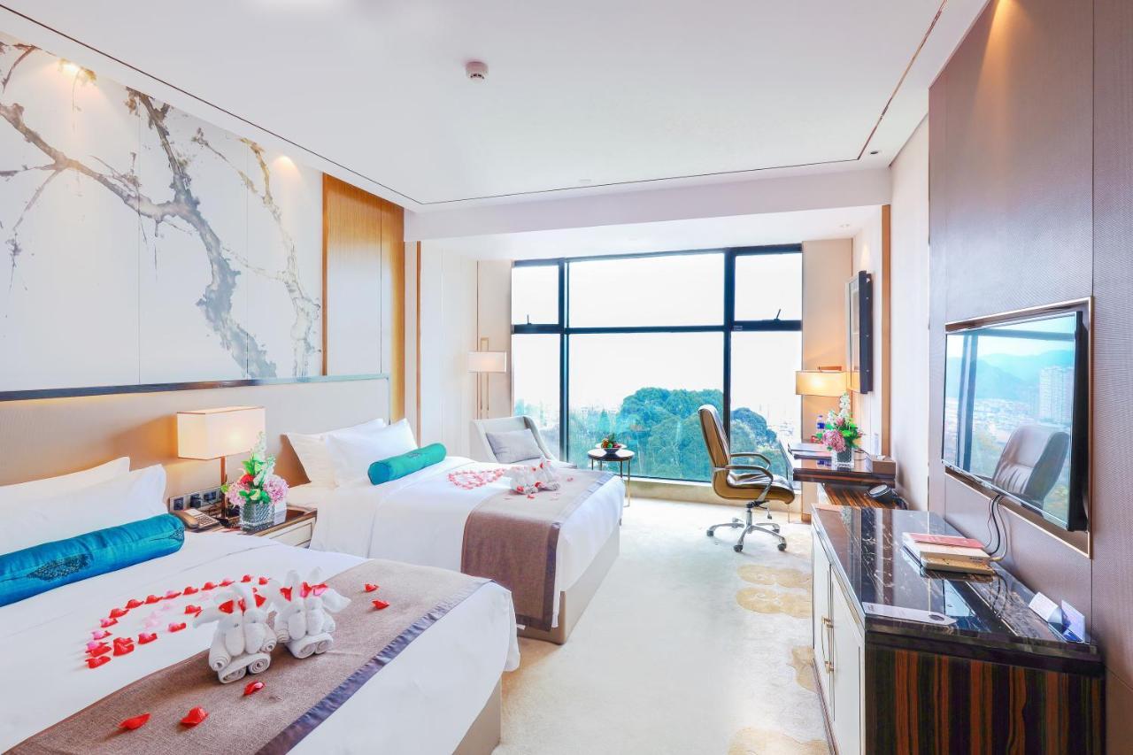Argyle Grand Hotel Qianxinan Ngoại thất bức ảnh