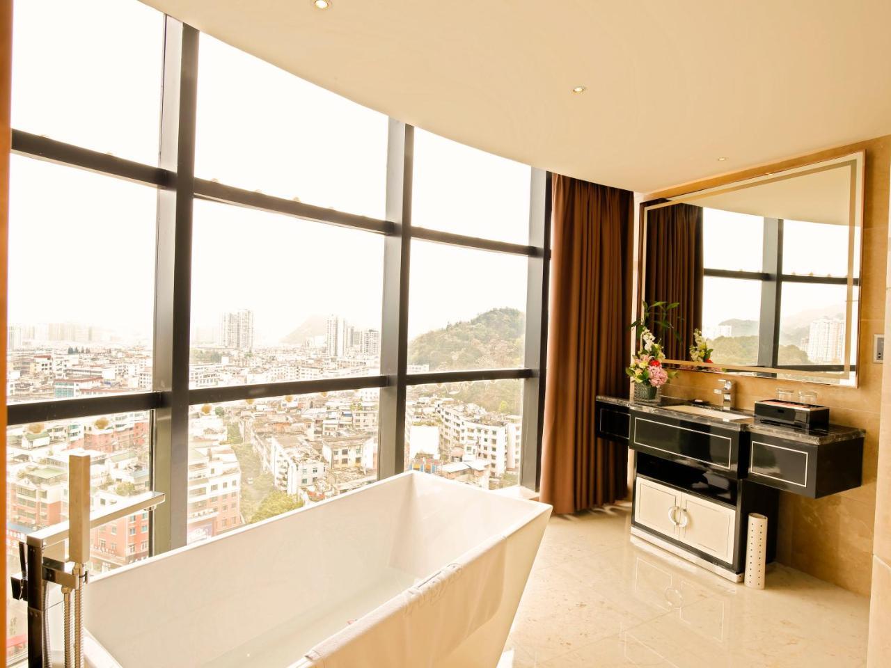 Argyle Grand Hotel Xingyi  Ngoại thất bức ảnh